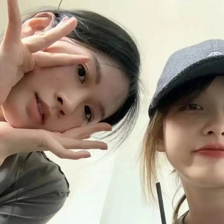 孖胎斗女巫 在线观看封面