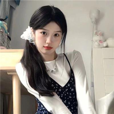 恶灵学院 在线观看封面
